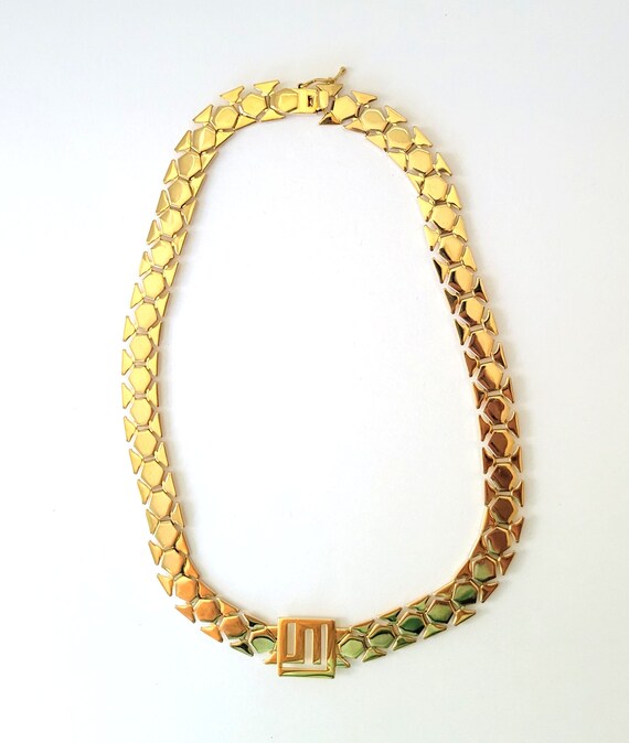Classy 15" Gold Tone Necklace - image 7