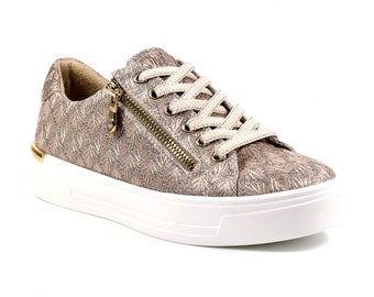 MORE COLOURS Lunar Zip Up Platform Layne Metallic Trainer