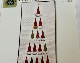 O Christmas Gnomes Quilt Pattern, Around The Bobbin ATB-203i