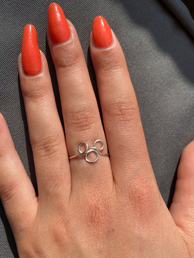 Triple circle ring