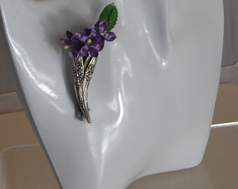 Solid Silver posy holder Lapel Brooch