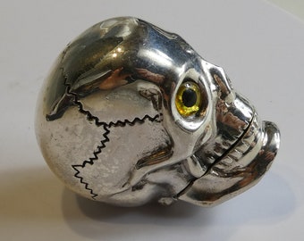 Heavy Solid Silver Novelty Skull Vesta Match Strike Case Vesta