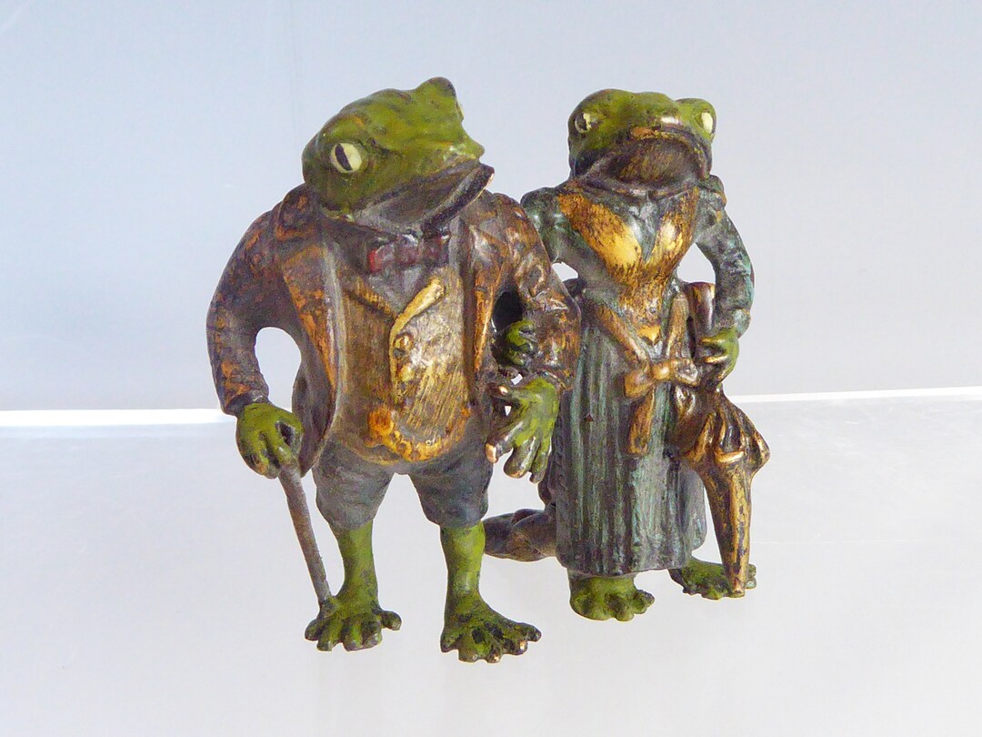 Cute Cold Painted Bronze Mr & Mrs Toad of Toad Hall - Etsy