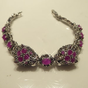 Fine Solid Silver Art Deco Style  Real Ruby Set Panther Cat Head Bracelet