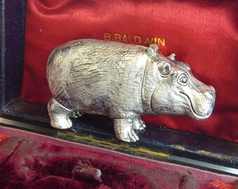 Novelty Silver Plated Hippopotamus Vesta Match Strike Case