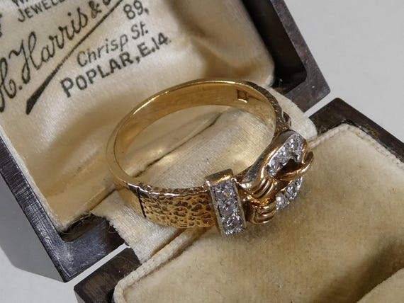 9ct Solid  Gold Buckle Ring - image 11