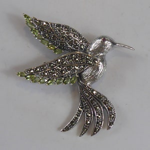 Silver, Marcasite, Peridot Set Humming Bird Brooch