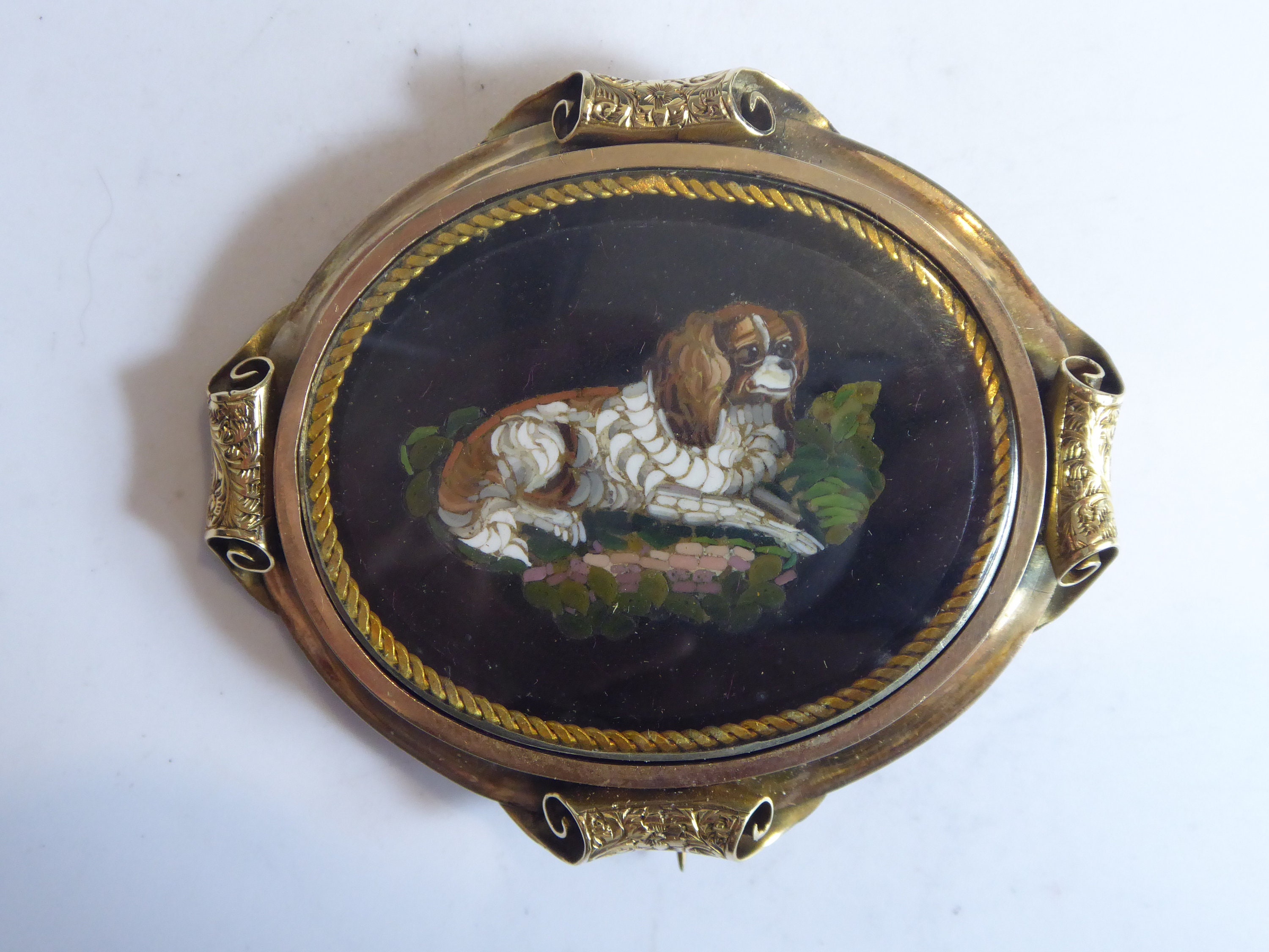 Broche Micro Mosaïque Chien Pomponne - Plaqué Or Jaune, Pâte De Verre, Noir, Occasion Bon état