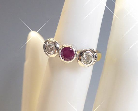 Fine Vintage Heavy 18ct Solid Gold Set Ruby And D… - image 1