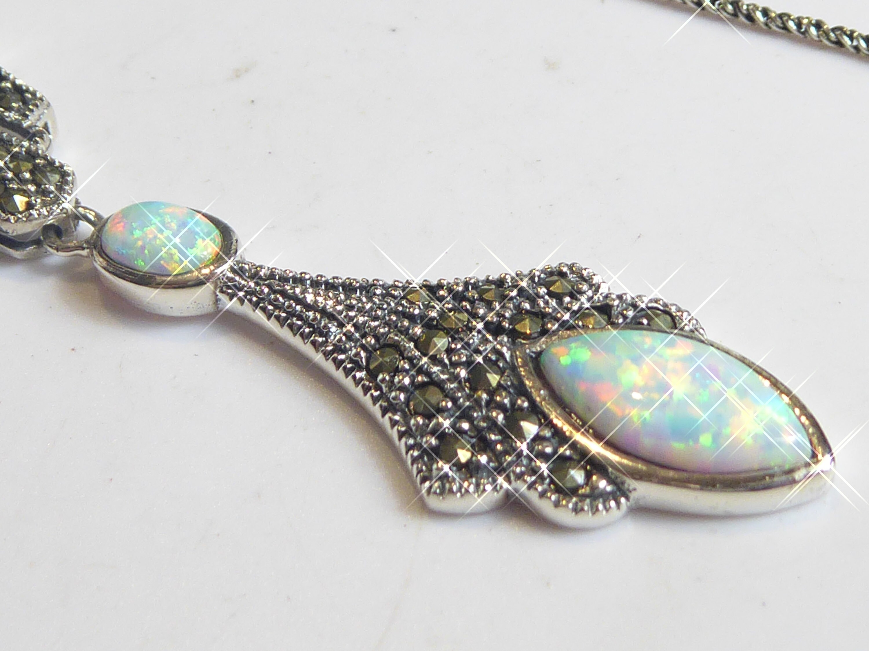 Collier Art Déco En Argent 925 Avec Opale Ronde Et Marcassite - Longueur 18 Pouces, Neuf Avec étiquettes