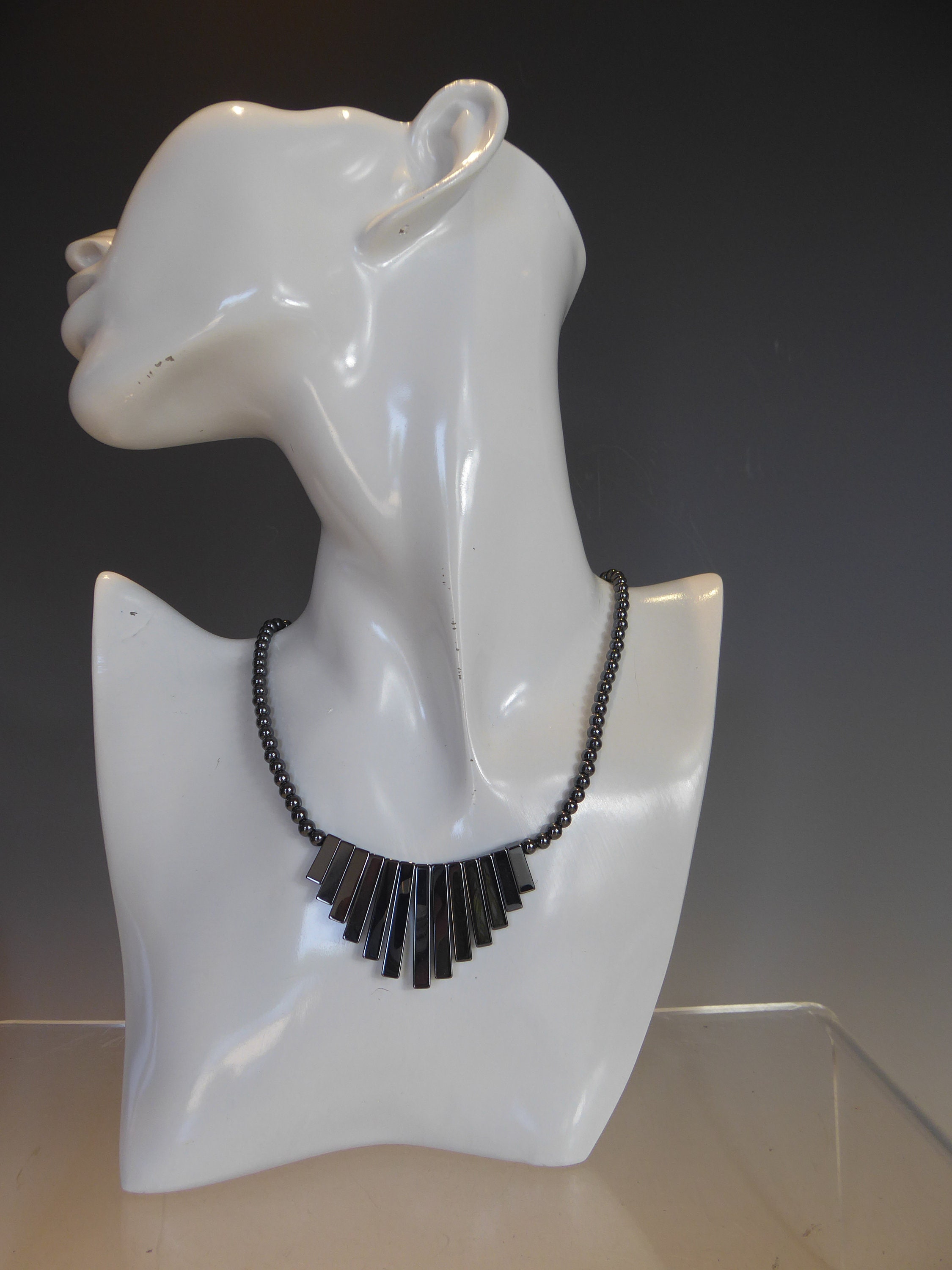 Collier Ras Du Cou En Hématite Style Art Déco - Occasion - Bijou Vintage