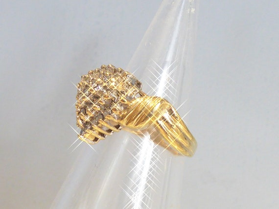 9ct Solid Gold Diamond Cluster Ring - image 5