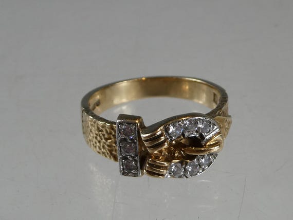 9ct Solid  Gold Buckle Ring - image 6