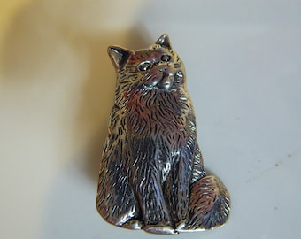 Solid Silver Seated cat Brooch