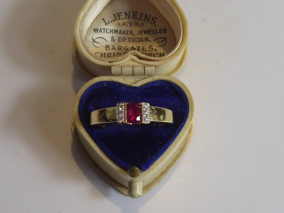 Fine 18ct Solid Gold Ruby & Diamond Ring - image 4