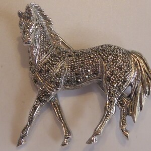 Fine Solid silver Marcasite set Horse Brooch