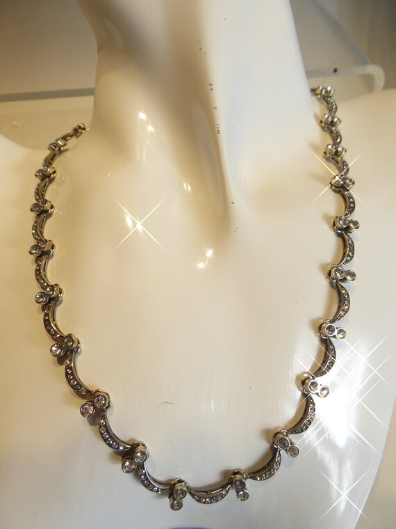 Pretty Solid Silver Zircon set Necklace - image 3
