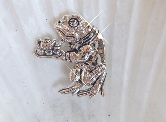 Broche Vintage En Argent - Bijou Ancien Sans Marque, Parfait Pour Accessoiriser
