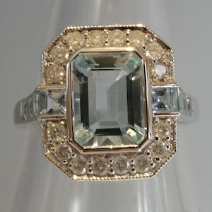 Fine Art Deco Design 9ct Solid White Gold Aquamarine & Diamond Ring