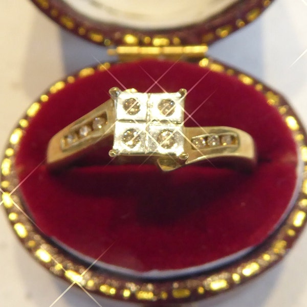 9ct Gold Diamond Set Panel Ring