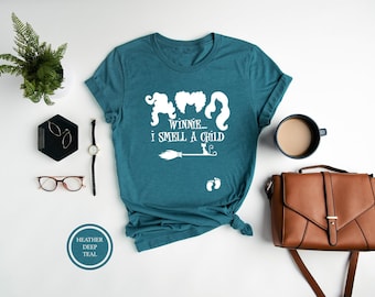 Winnie I Smell A Child Halloween Pregnancy Announcement Shirt