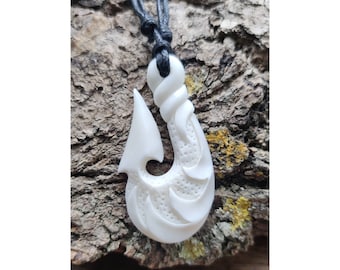 Maori Style Bone Fish Hook Hei Matau Pendant