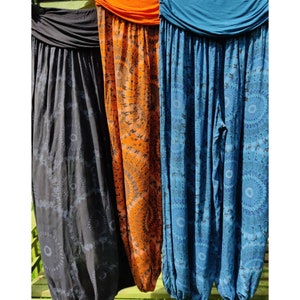 Harem Yoga Pants, Jazzy Sunburst Design, Super Comfy One Size