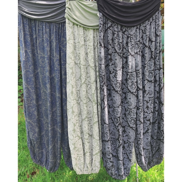 Harem Yoga Pants, Paisley Design, Super Comfy One Size, Black Sage Grey