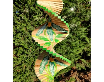 Flower Design Green Natural Wooden Windspinner Garden Decor