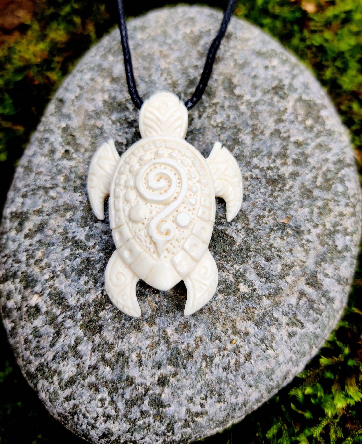 Bone Maori Style Mask Engraved Turtle Pendant Tribal Cord Necklace –  81stgeneration