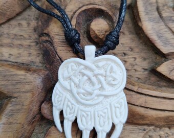 White Bone Bear Claw Pendant, Celtic Knotwork, Handcarved - Etsy White Bone Bear Claw Pendant, Celtic Knotwork, Handcarved - Etsy