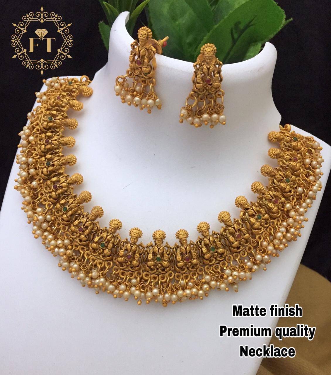 Premium Quality Antique Gold Matt Finish Choker Necklace With