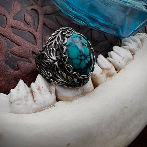 Turquoise Vines