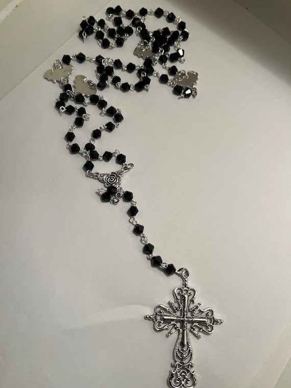 Nancy D. Rosary Necklace, Gothic Bat Rosary - Etsy