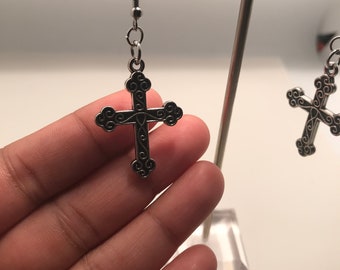 Nancy D. Detailed cross earrings