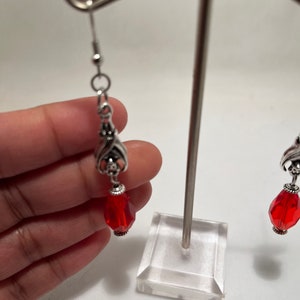 Castlevnia Alucrd&#39;s blood drop earrings