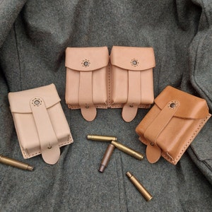 Handmade Leather Ammo Pouch, WW2 ammo pouch, Reenactment Case, Ammo Case