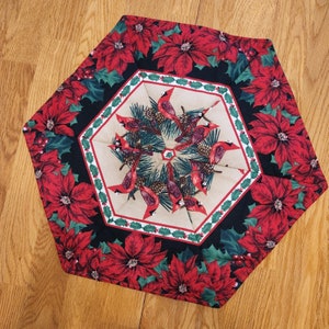 Festive Cardinal Hexagon Centerpiece and Hot Dish Holder with Thinsolate
