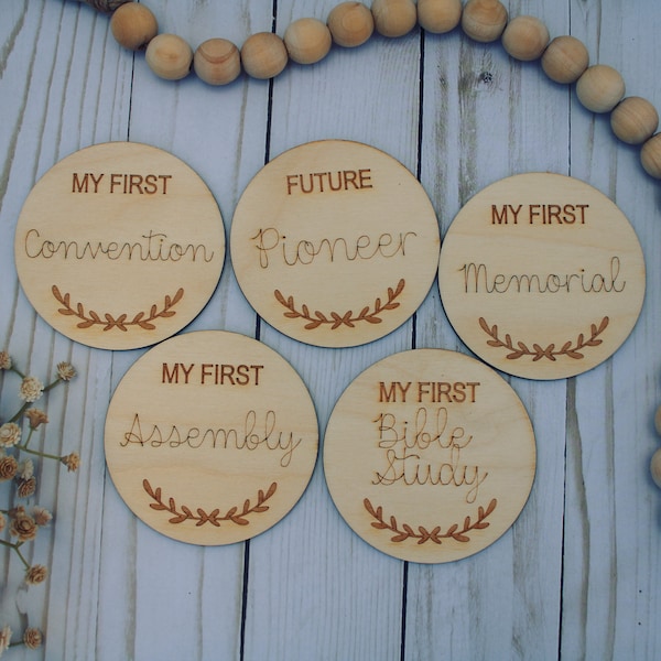 Jehovah's Witness Baby Milestone Discs JW Gift Baby Shower Present Witness Photo Prop Jehovah Gift Wood Prop Photo Discs