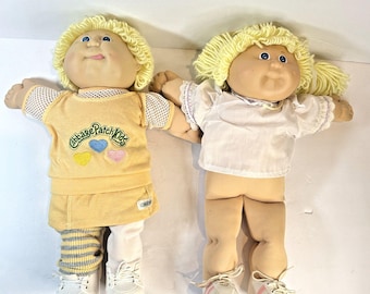 Xavier Roberts Signed Vintage Cabbage Patch Dolls Lot of 2 Blonde Blue 1980's