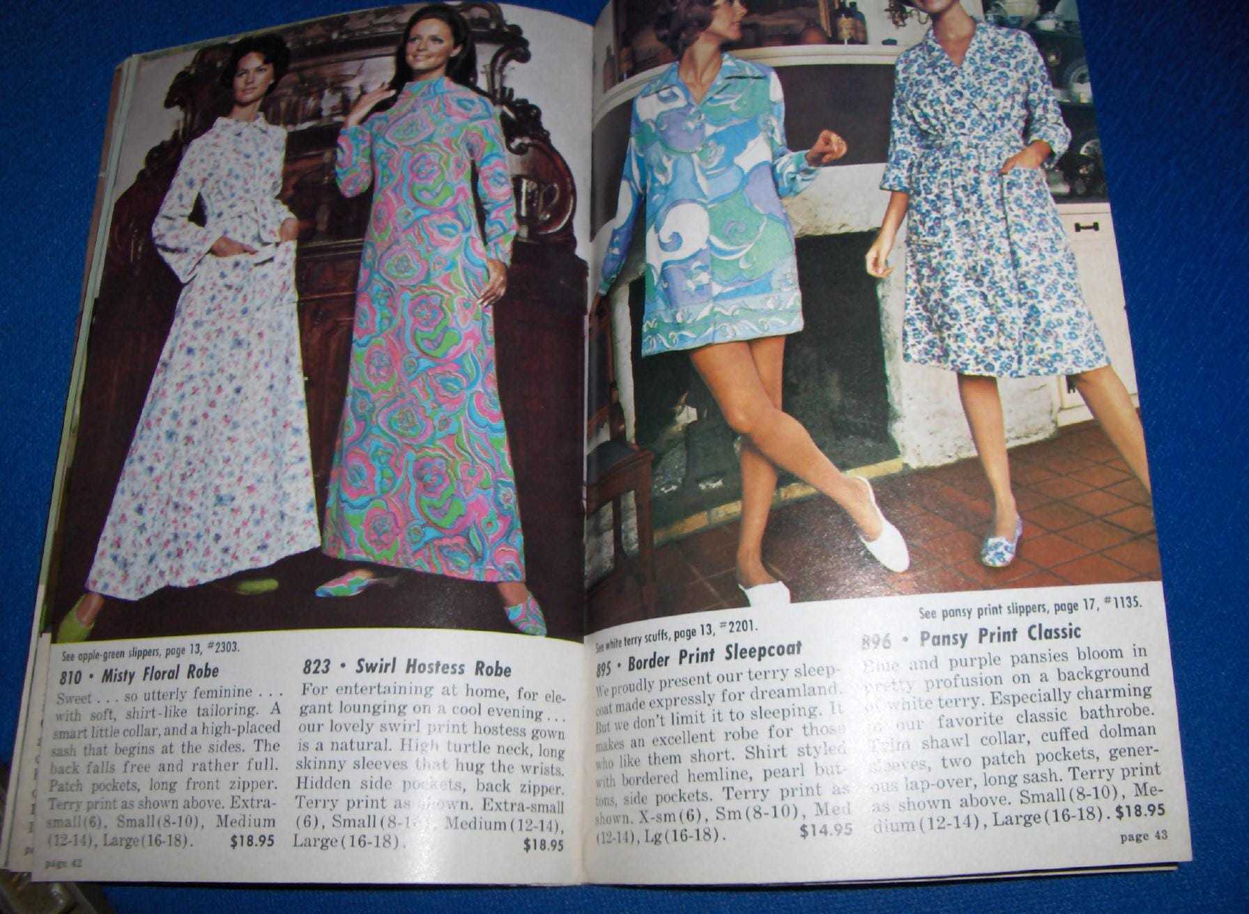 1970 THE TOG SHOP Fashion Catalog Fall and Holiday Clothing Women's