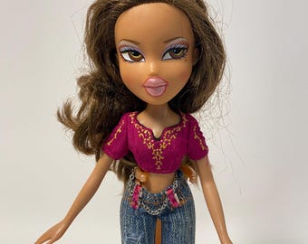 Bratz Yasmin Doll in Pink Top and Jeans