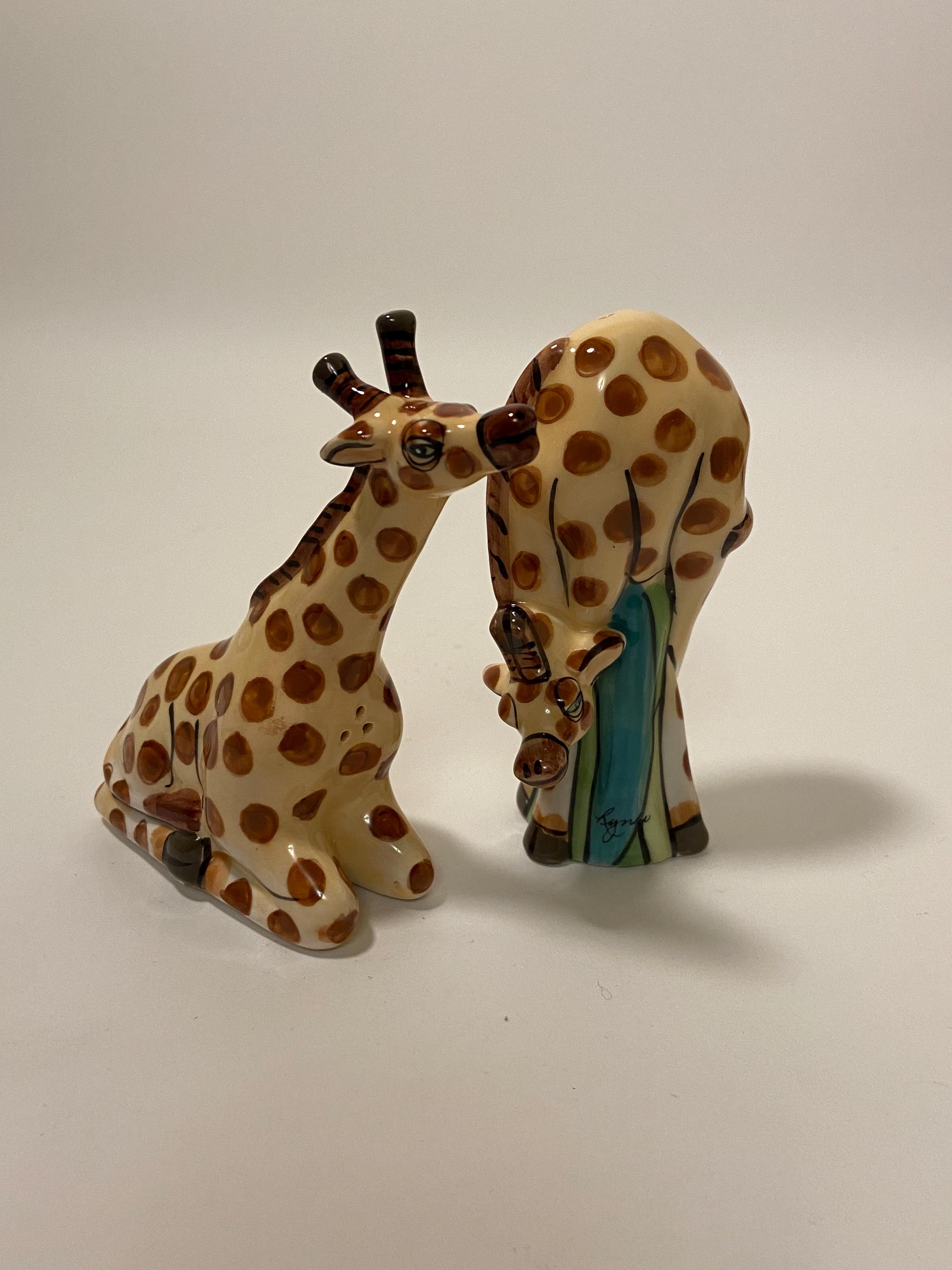★再値下げ★Gunnar Nylund Giraffe  Lynda Corneille Blue Sky Whimsical Giraffe Salt and Pepper Shakers