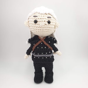 CROCHET PATTERN The Witcher : Geralt of Rivia Amigurumi