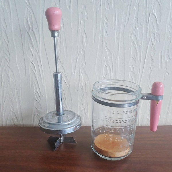 Vintage Pink Hazel Atlas Nut Chopper Measuring cup. Pink Wood Handles Food Chopper