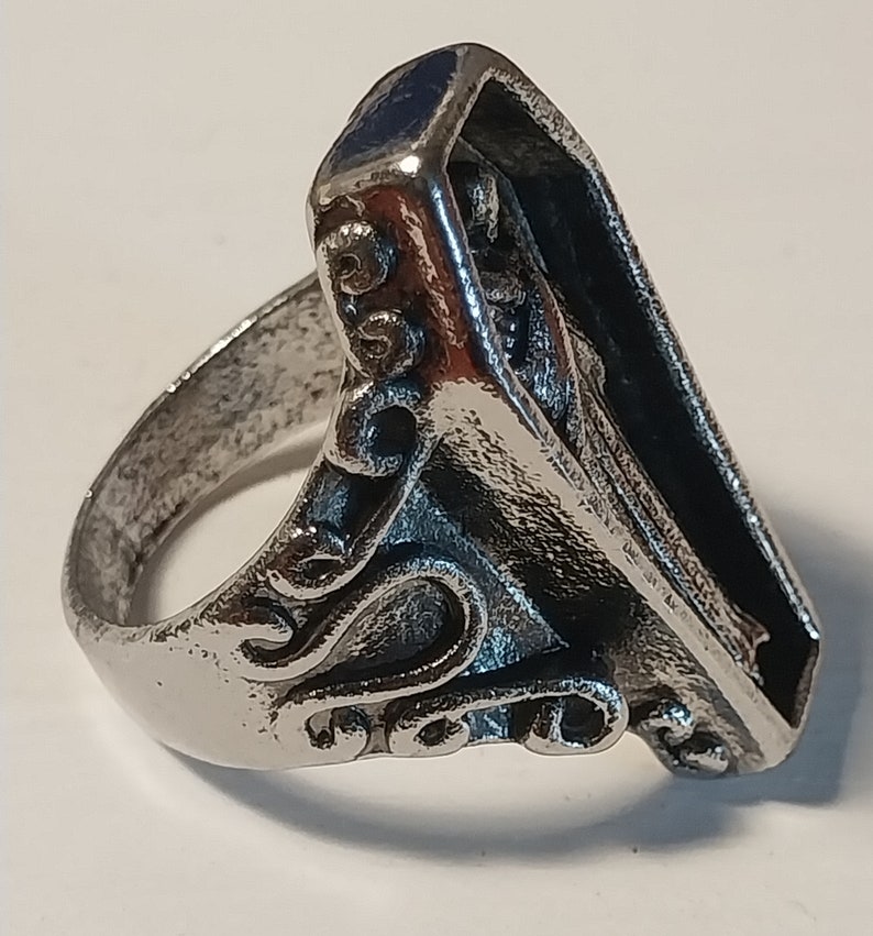 Gothic Dark Vampire Coffin Ring - Etsy