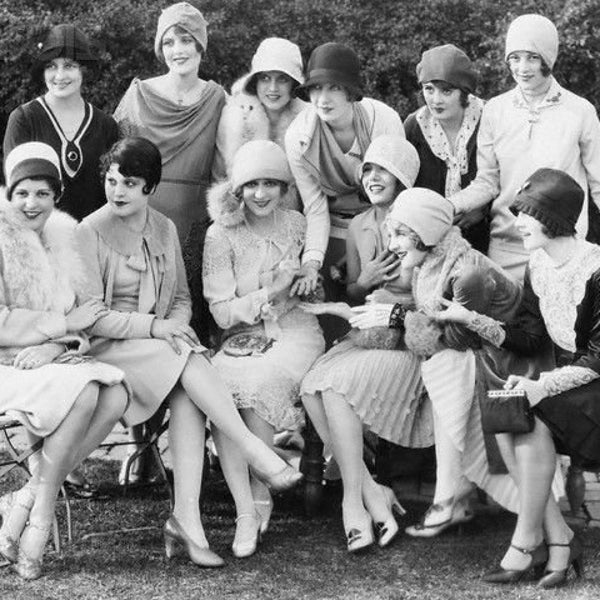 Stylish Ladies Jazz Real Flapper Girls Photo 1920s Flappers Charleston Jazz Prohibition era Vintage Photo Print Poster Drunk Girl Print 82B