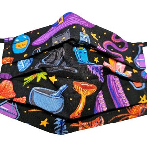Witch&#39;s Grotto Mask Adjustable Reusable Face Mask with Nose Pinch Wire and Filter Compartment 100% cotton double layer