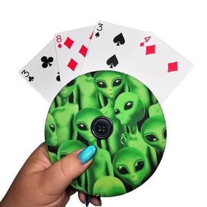 Porta-cartas de baralho de algodão feito à mão Aliens Galaxy Outer Space, organizador de cartas fácil para idosos, crianças, todas as idades | Noite de jogos em família e viagens