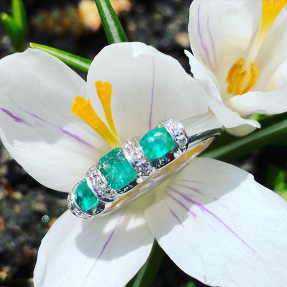 Anello con smeraldi e diamanti - image 1